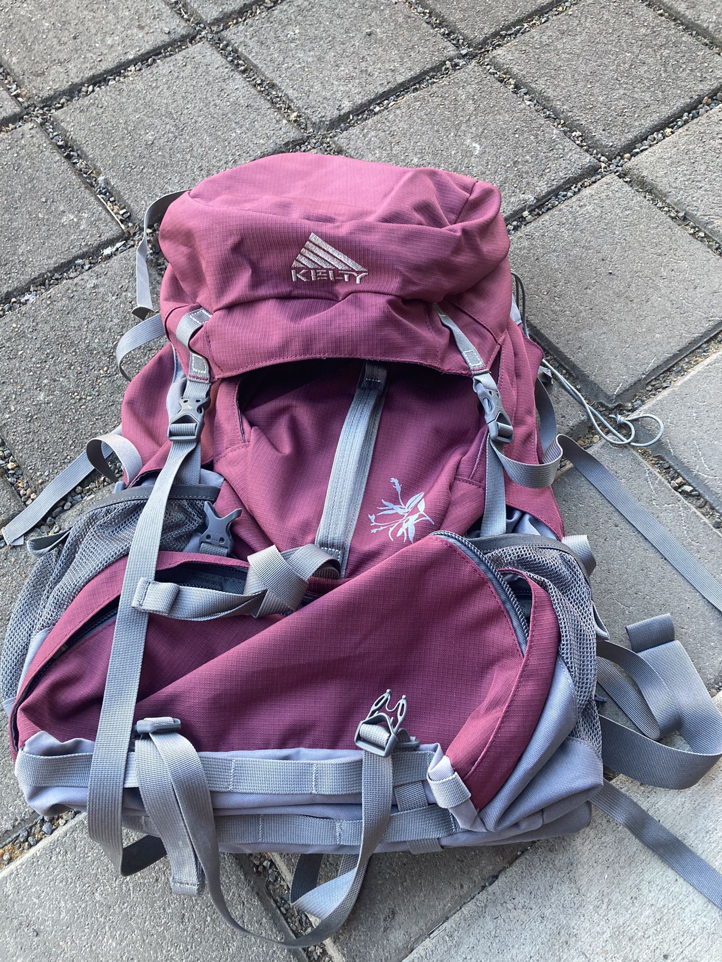Kelty Lakota 4000W Backpacking Bag (women’s)
