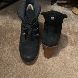 Ugg Australia - Heels Size 9