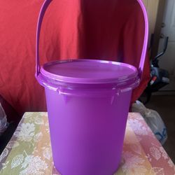 Tupperware