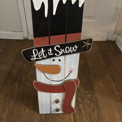 Wooden Christmas Snowman Sign