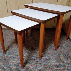 Mid Century Modern Vintage Nesting Tables Set of 3 - Space Age White Formica Tops