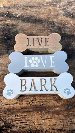 Set of 3 Dog Bone Shaped Wood Signs