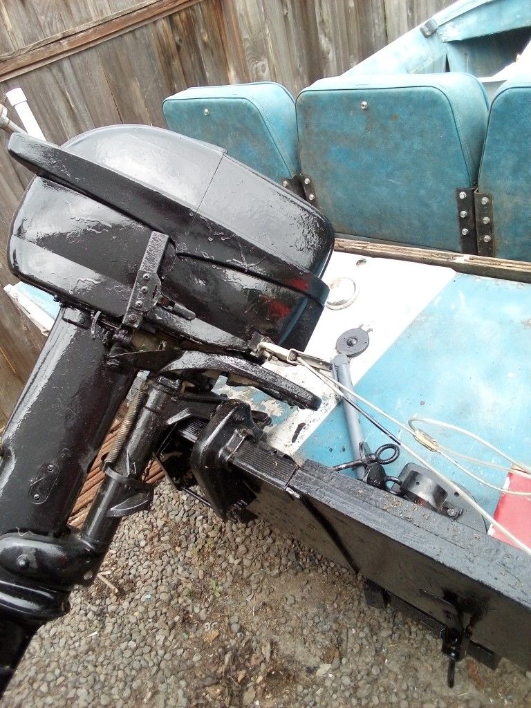 25 HP Johnson Outboard Any Reasonable Offer