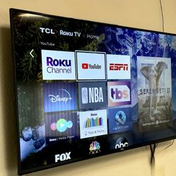 TCL 55" 4K UHD HDR LED Smart Roku TV 