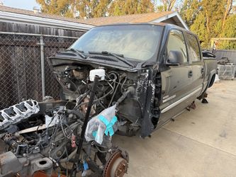 2005 GMC 2500hd Duramax Part Out