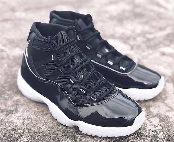 Air Jordan 11 Retro Size 7.5