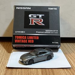 Hot Wheels RLC Nissan GTR 2017 R35 Metallic Gray TLV Tomica Limited Vintage