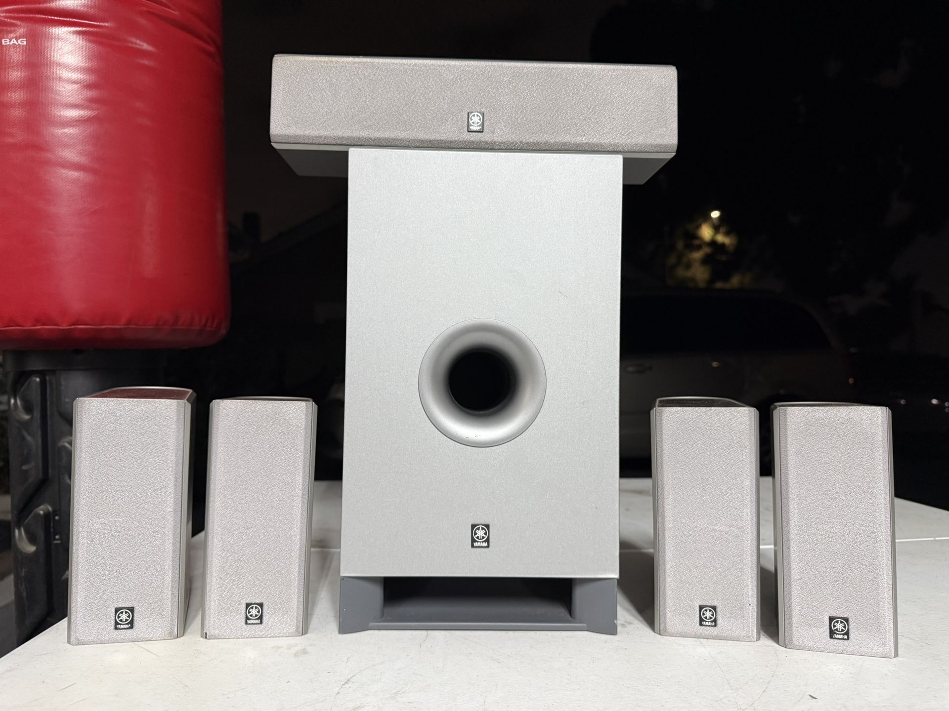 Yamaha 5.1 Home Theater Speaker Set