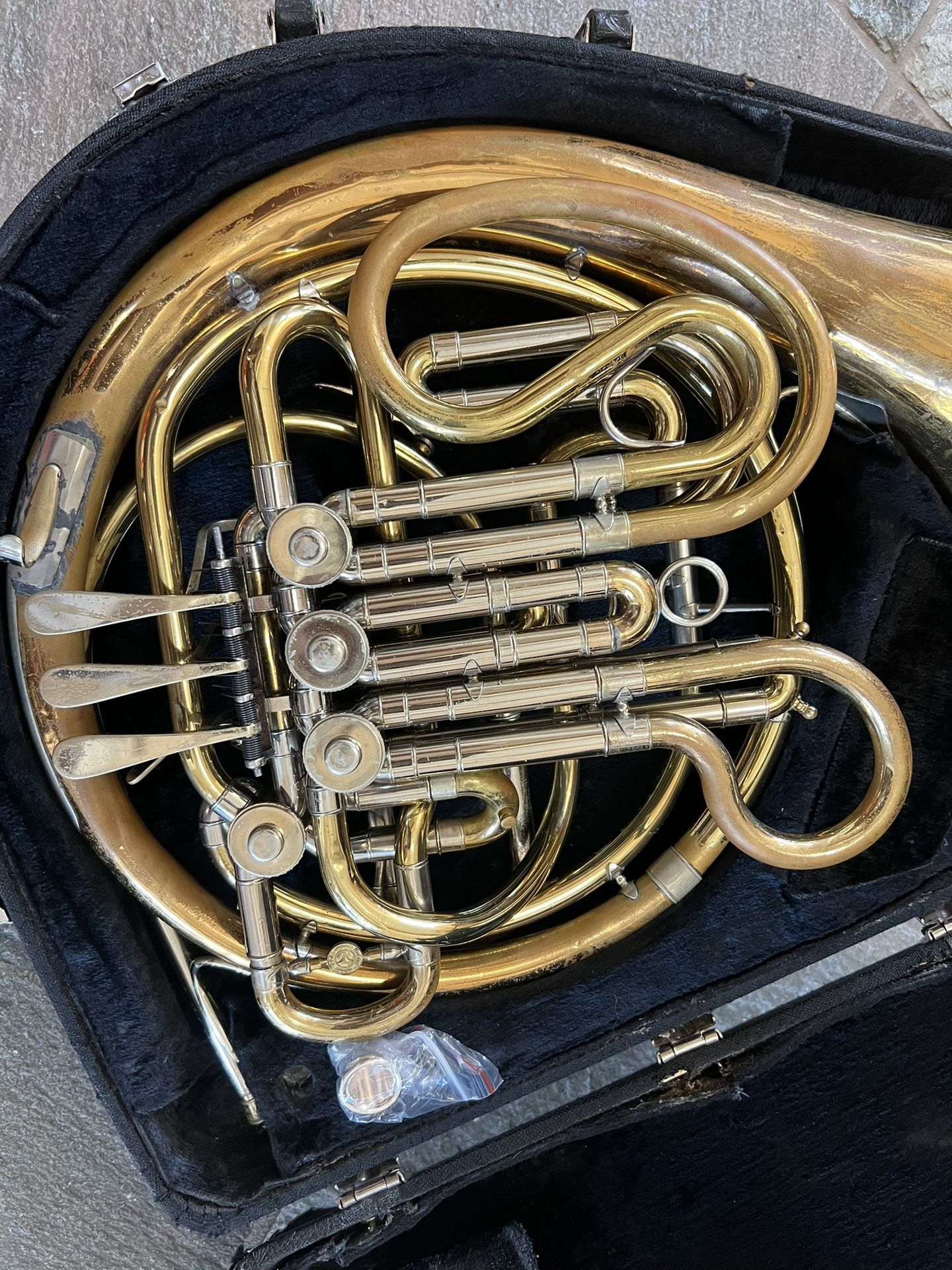 Holton H181 Professional Double French Horn