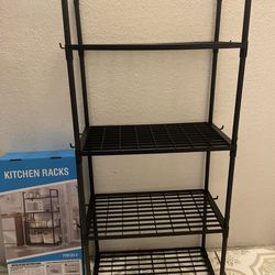 Kitchen Rack ( text when ready to pick up)