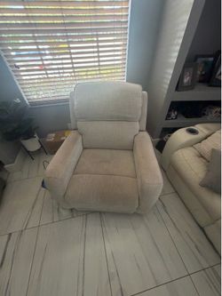 Modern Beige Recliner Chair