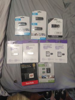 Mixed Lot USB Flash Drives and MicroSD Cards