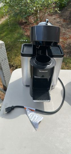 Nespresso Virtuo Coffee Machine