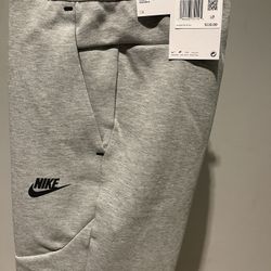 Nike Tech Fleece.