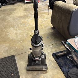 Bissell vacuum