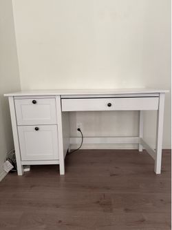 White Desk