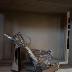 Silver Heels 