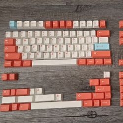 GMK Coral Base + Novelties