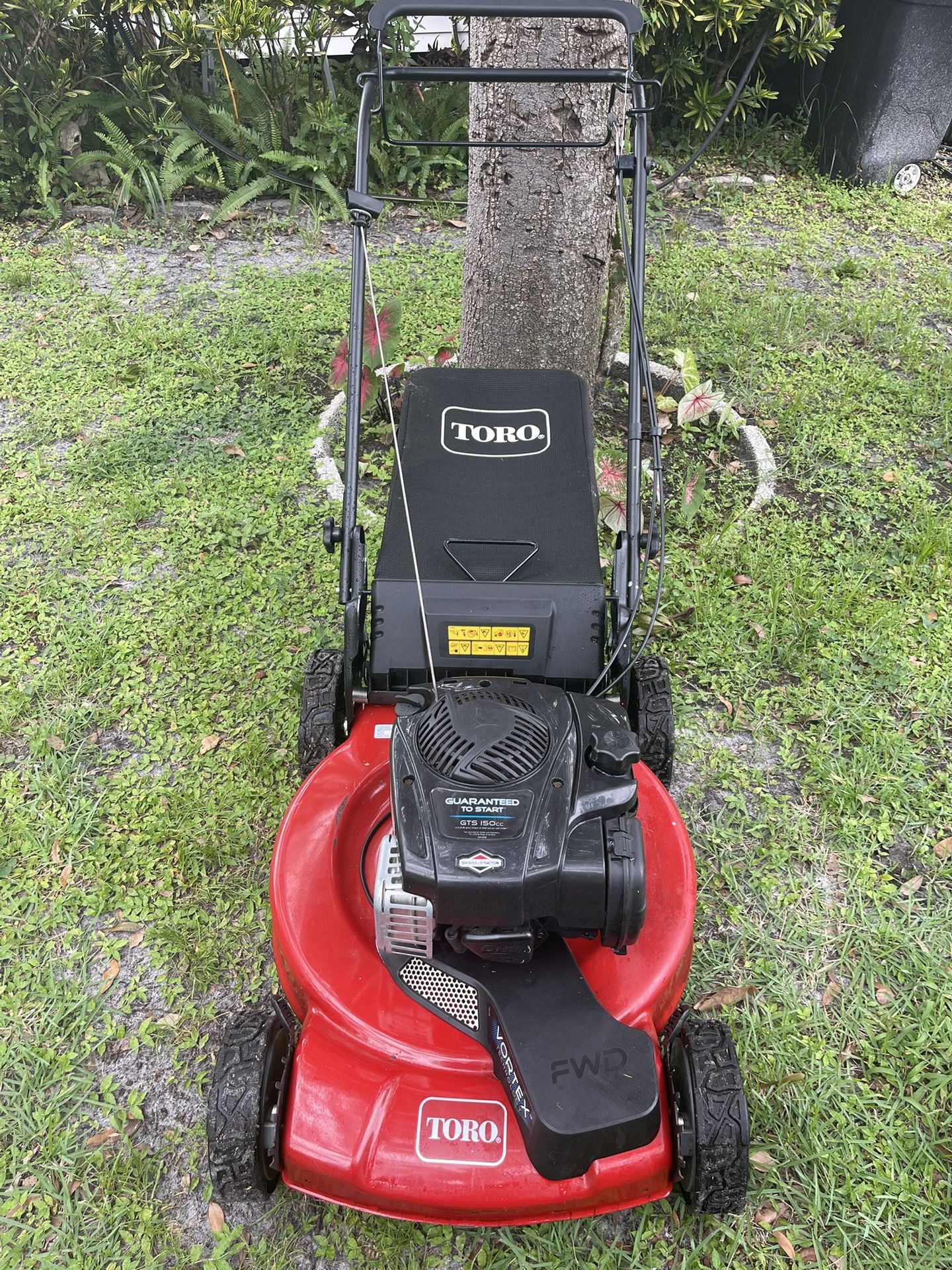 Self Propelled Larger Rear Wheel Lawn Mower LBSN Toro Recycler 22” Cut With A 6.25 HP Engine