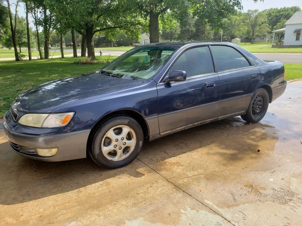 1998 Lexus ES 300