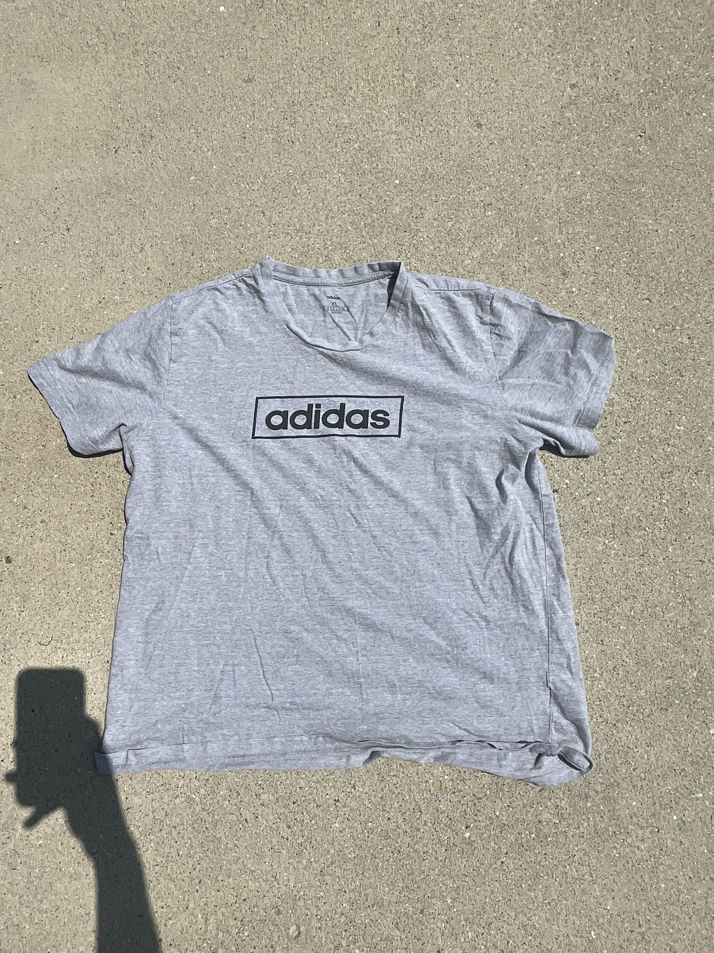 adidas tee