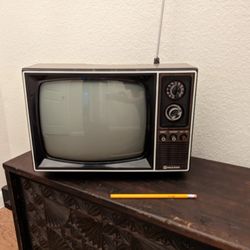Vintage Gold Star Television 