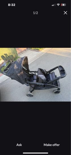 Double stroller  read description