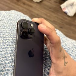 iPhone 14 Pro 