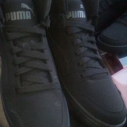 2 Pair Of Puma High Tops Black In Size 9 And Size 10