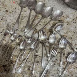 645 grams .925 Sterling Silver Flatware