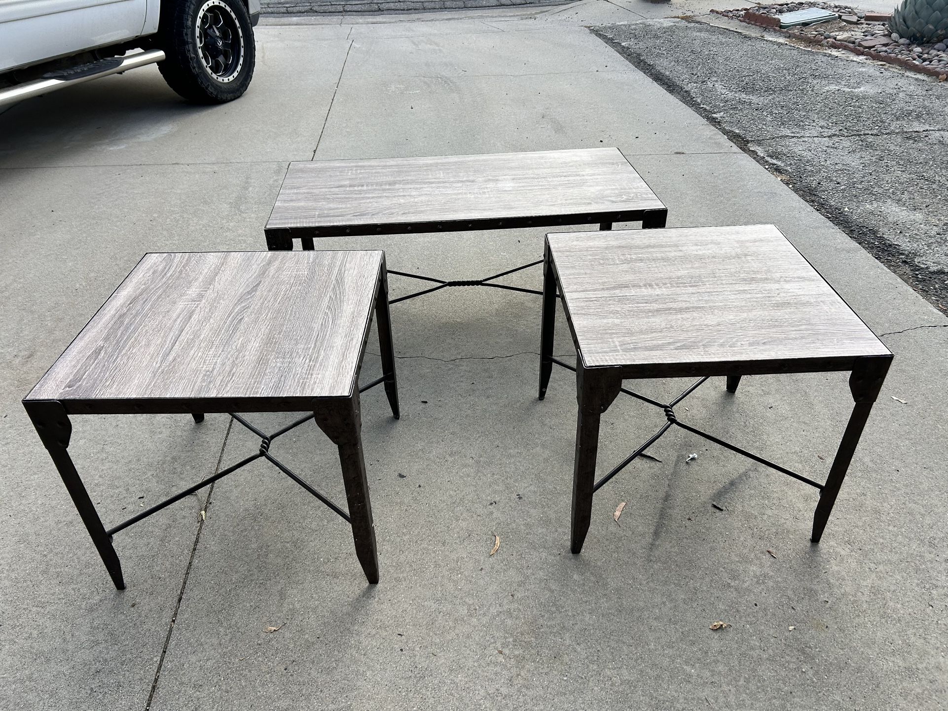 Coaster Furniture Coffee Table And End Tables.