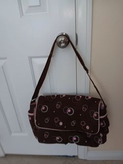 NEW BABY DIAPERING AND MASSANGERS BAG WITH ADJUSTBLE SHOLDER STRAP