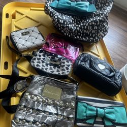  Betsey Johnson