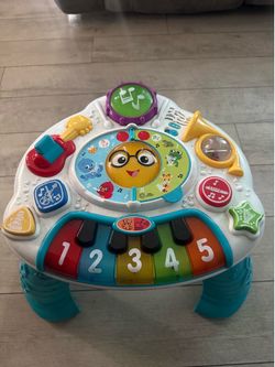 Baby activity table