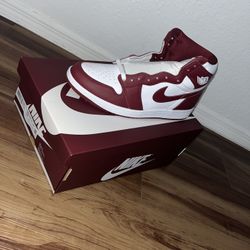 Air Jordan 1 Retro High OG Size 10