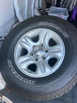 Toyota tire and wheels