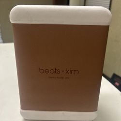 Beats Studio Pro x Kim Kardashian - Bluetooth Noise Cancelling