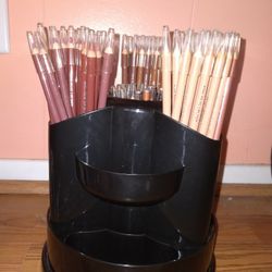 New Lip Liner And Eye Liners 