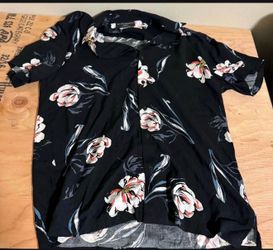 Mens shirt size lrg