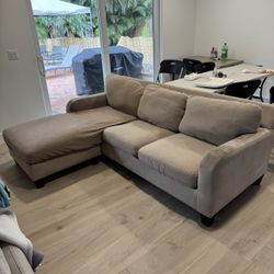   Sectional Sleeper Sofa
