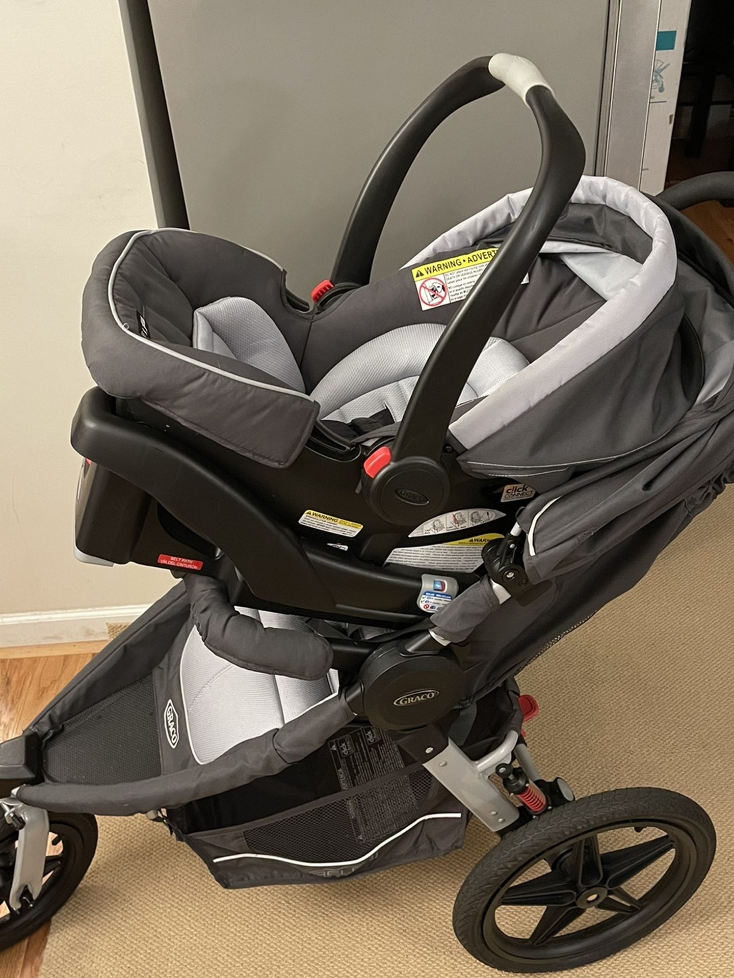 Used Graco Jogger Stroller With Car seat And Insert