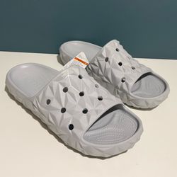 $35 Men’s Crocs Brand New Size 13