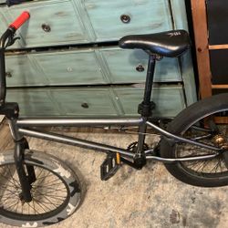 Elite Bmx Bike