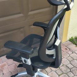 Executive Office Chair 