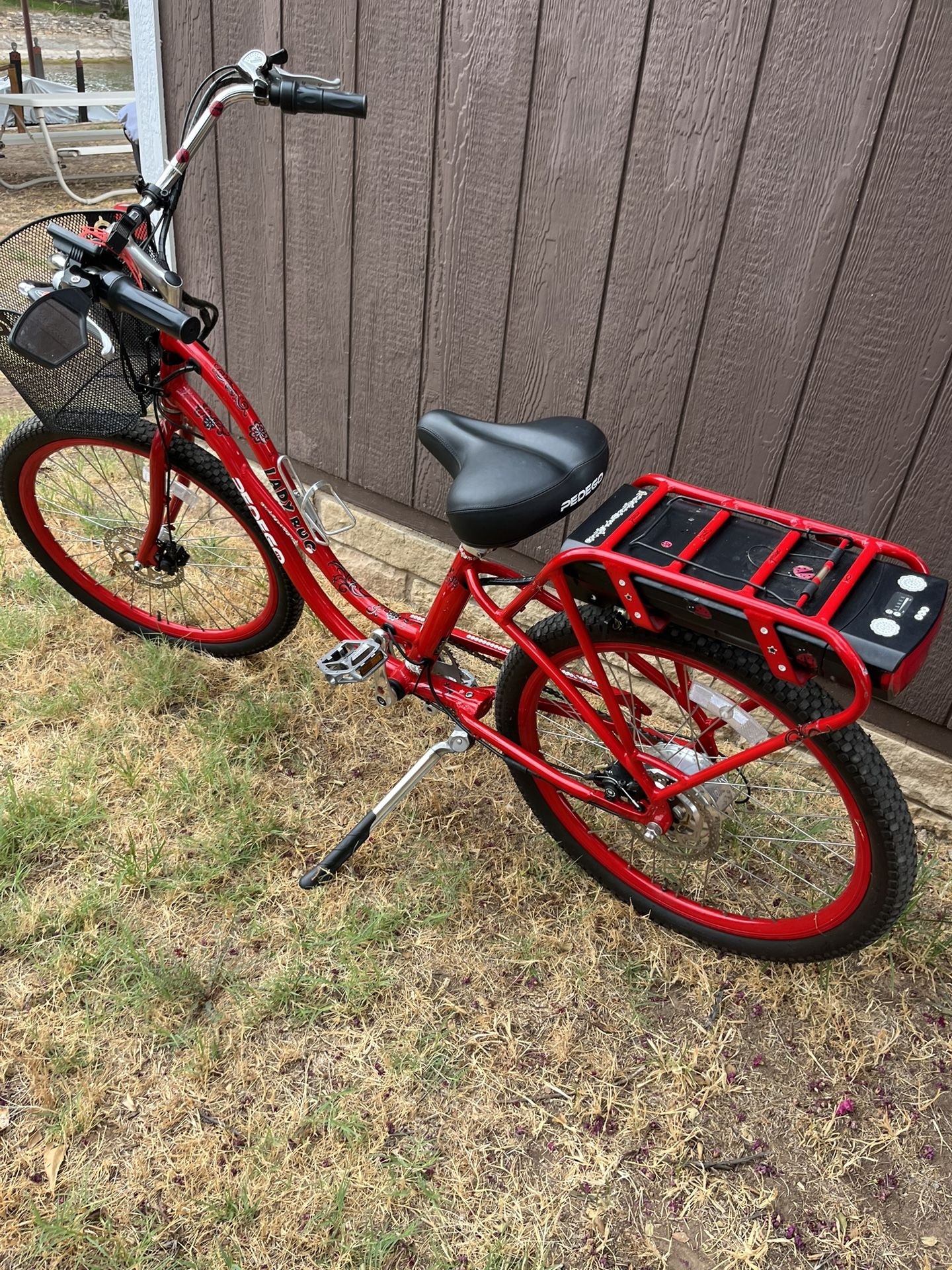 Pedego comfort cruiser Step Thru Electric Bike Like New