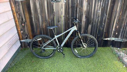 Marin hydro edge 15 inch, small frame great condition