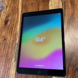 iPad 9th generation 64gb Excellent condition 