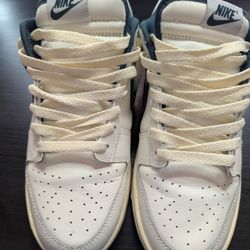 Nike Low Dunks