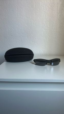 Oakley Sunglasses with case
