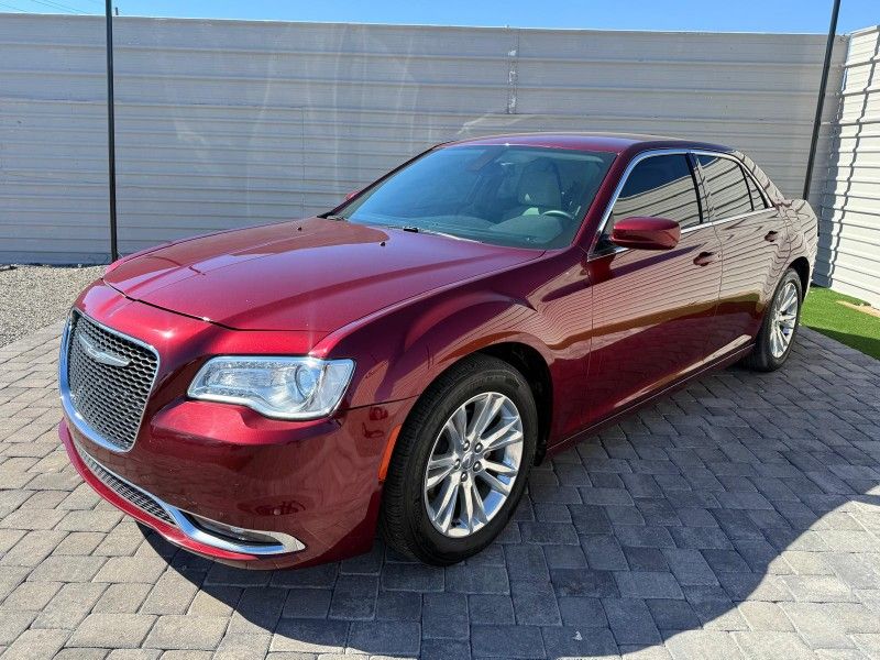 2016 Chrysler 300 Limited